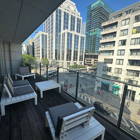 בריסל 3 Bedroom Apartment In City Center With Balcony View מראה חיצוני תמונה